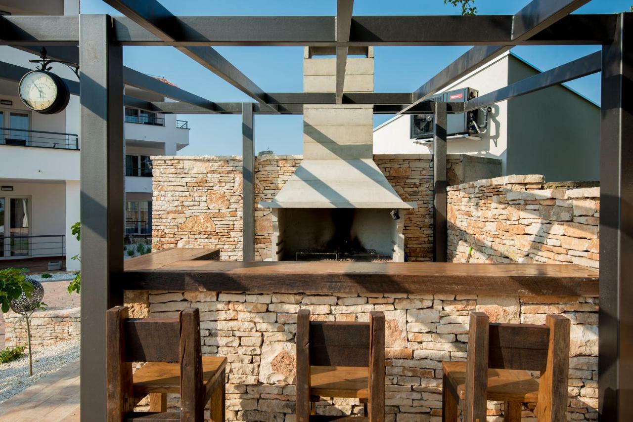 Villa Anja 2Nd Floor Peroj Ngoại thất bức ảnh