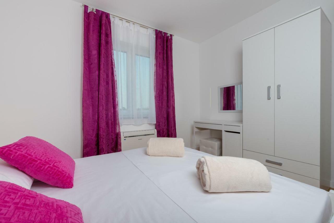 Villa Anja 2Nd Floor Peroj Ngoại thất bức ảnh